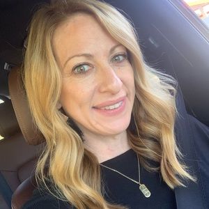 Meet your Posher, Wendi